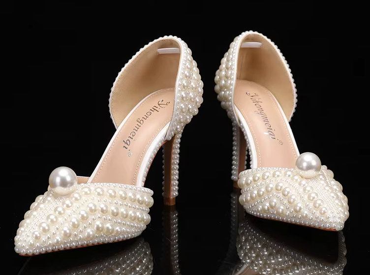 Designer Pearl Ivory High Heel Wedding Shoes & Matching Bag