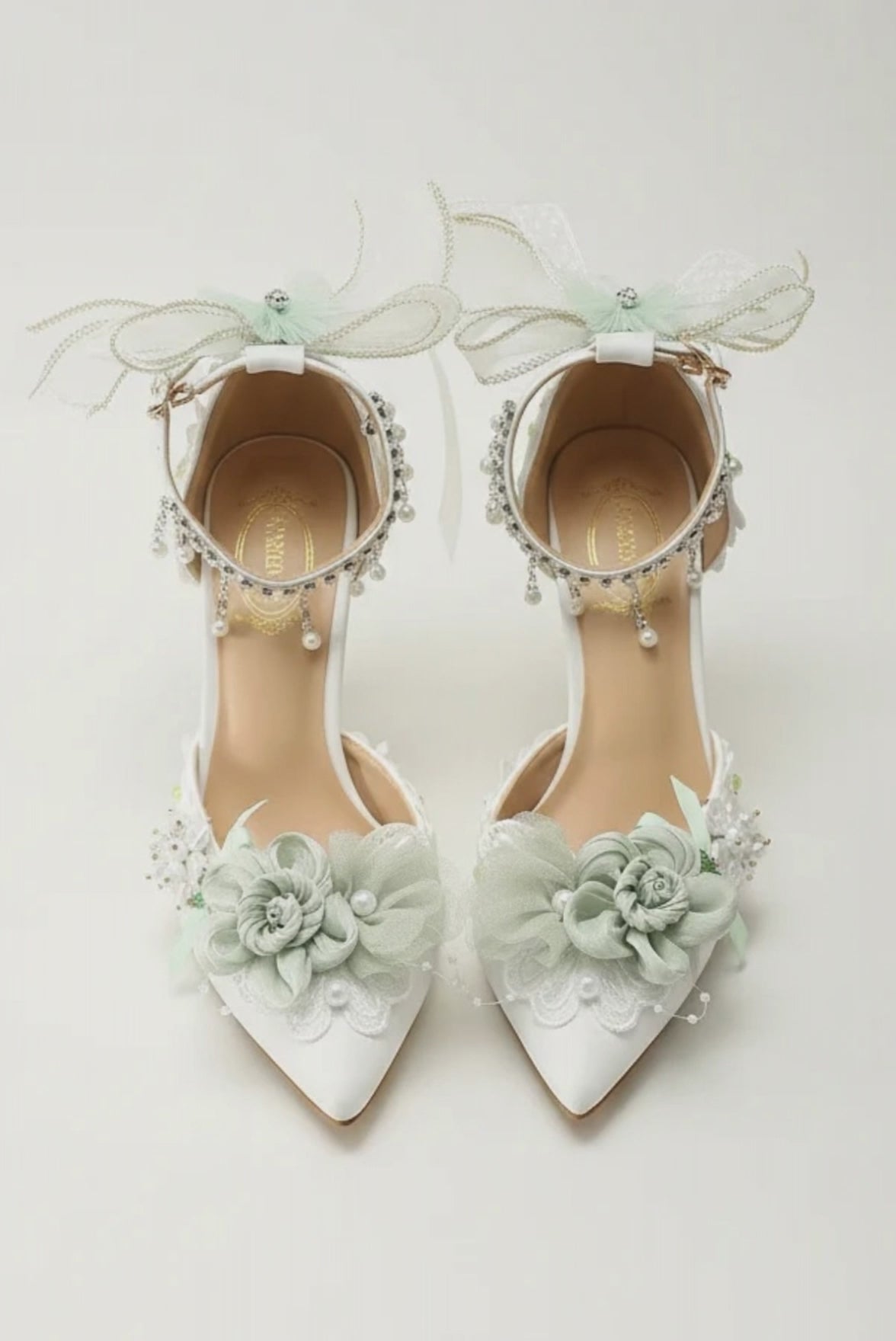 Exquisite Stiletto Pumps Wedding Shoes with Green Flowers